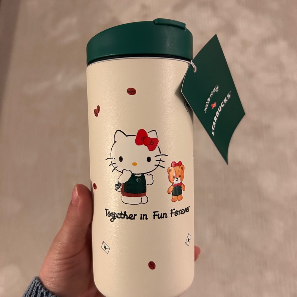 Hello Kitty x Starbucks Stainless steel tumbler